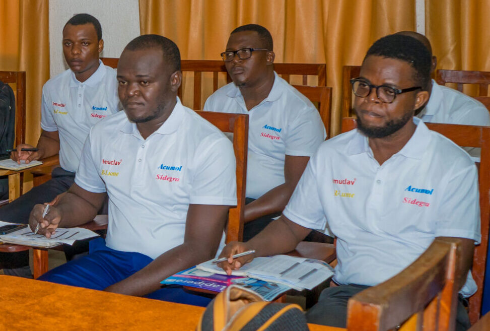 équipe comvia health solutions représentation pharmaceutique au bénin et dans l